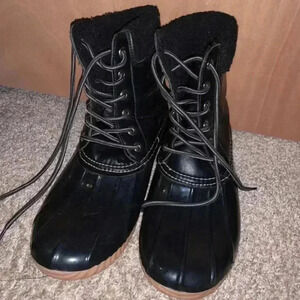 Twisted Women’s Size 10 Fur Lined Boots